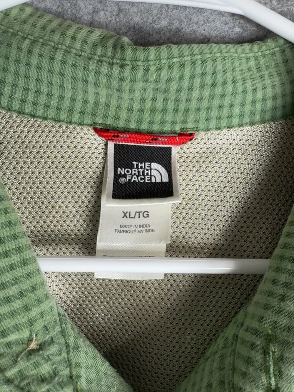 The North Face Green Grid Checkered Short Sleeve Hiking Shirt Men's XL